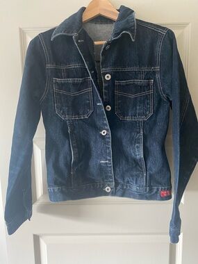 Vintage Dark Wash Buttoned Denim Jacket - Classic Casual